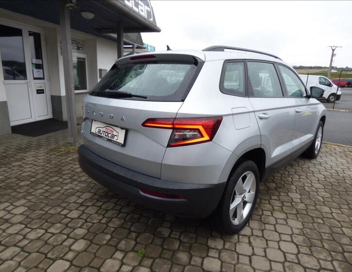 Škoda Karoq 3