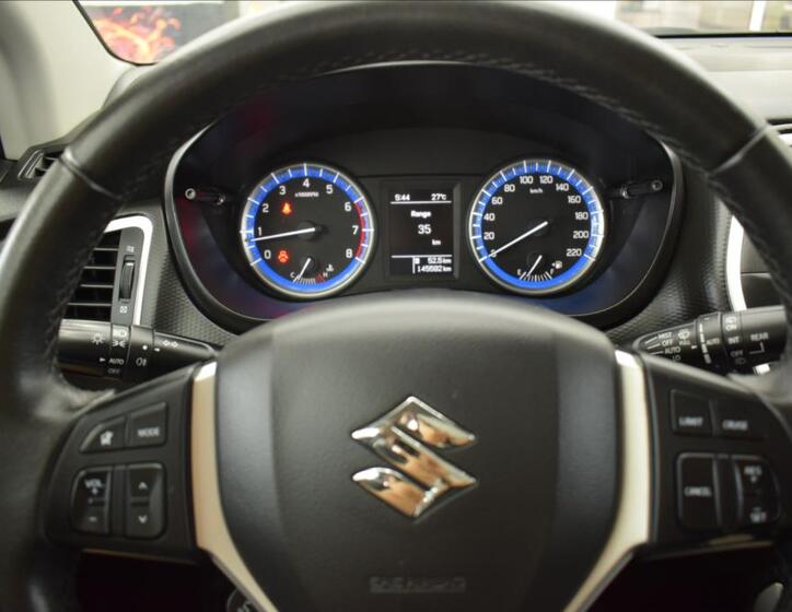 Suzuki SX4 S-Cross 16