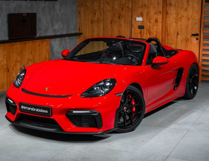Porsche 718 6