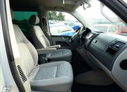 Volkswagen Transporter 9