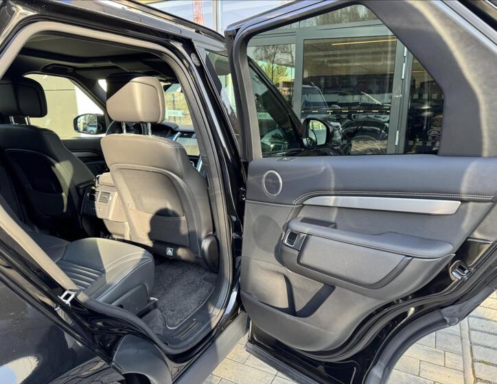 Land Rover Discovery 11