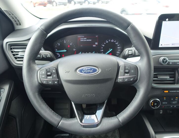 Ford Focus 10