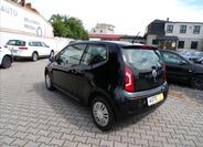 Volkswagen up! 4