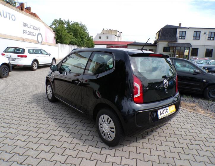 Volkswagen up! 4