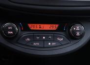 Toyota Yaris 22