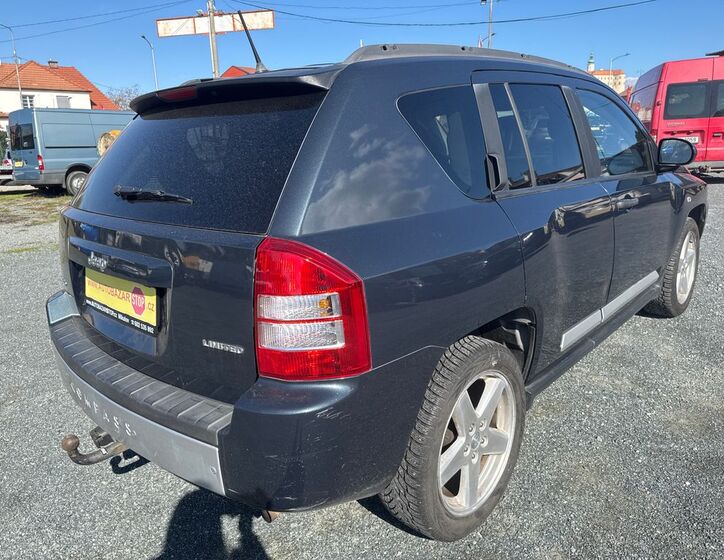 Jeep Compass 6