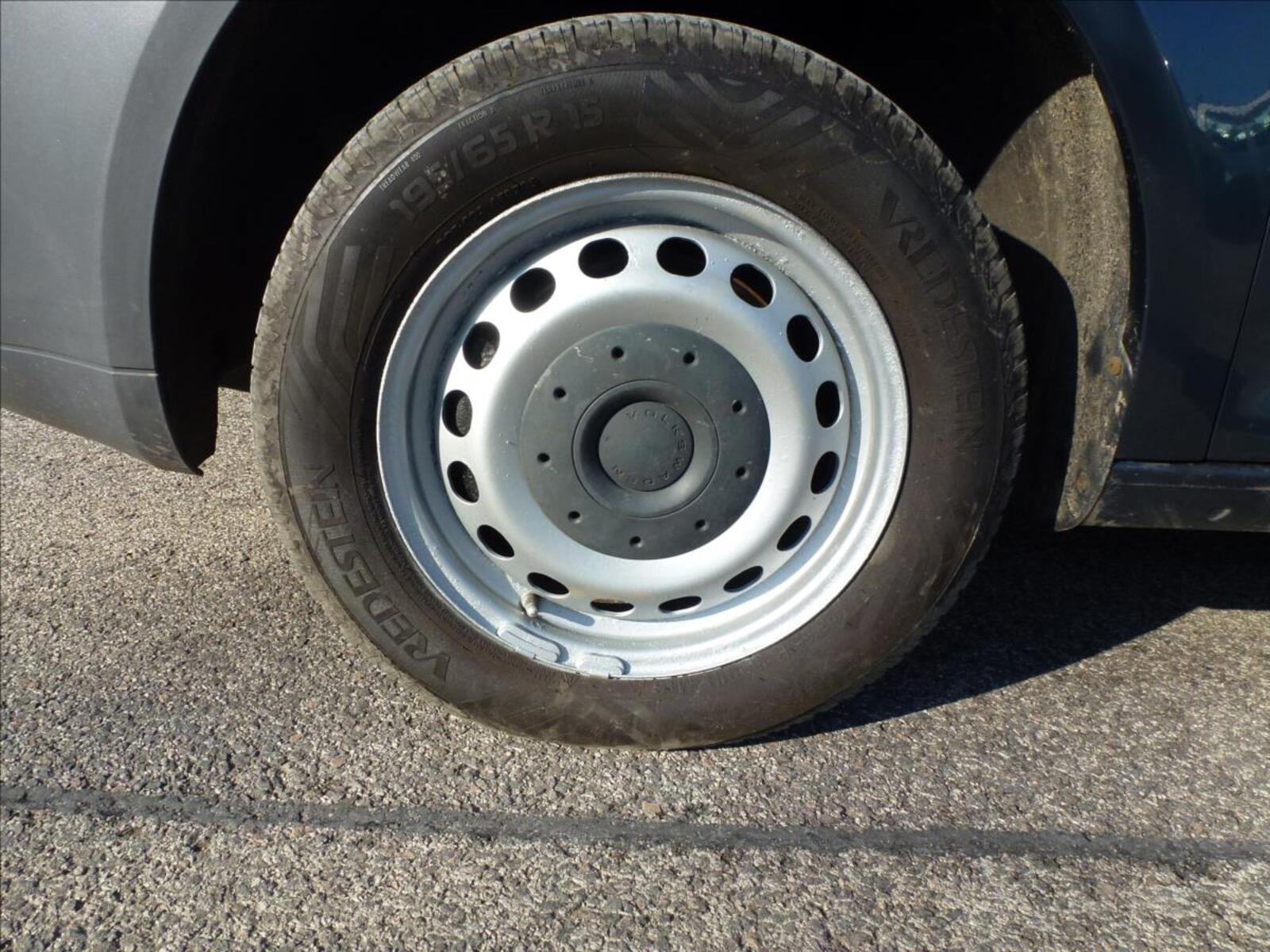 Volkswagen Caddy 34