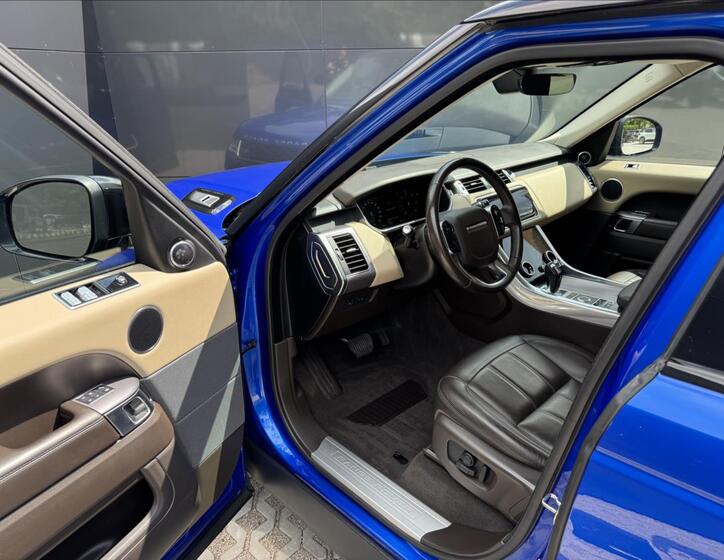 Land Rover Range Rover Sport 7