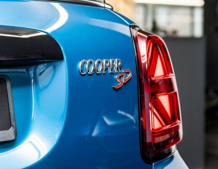 Mini Countryman 22