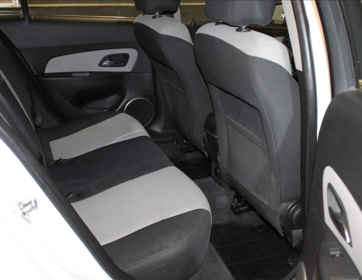 Chevrolet Cruze 17