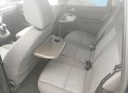 Ford Grand C-MAX 10