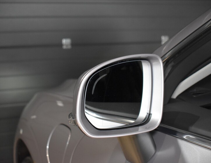Volvo XC60 11