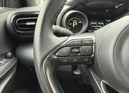 Toyota Yaris 12