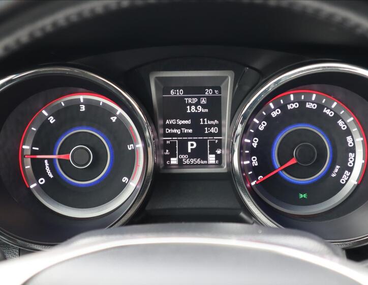 SsangYong Tivoli 11