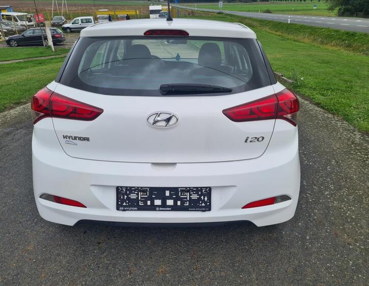 Hyundai i20 4