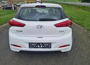 Hyundai i20 4