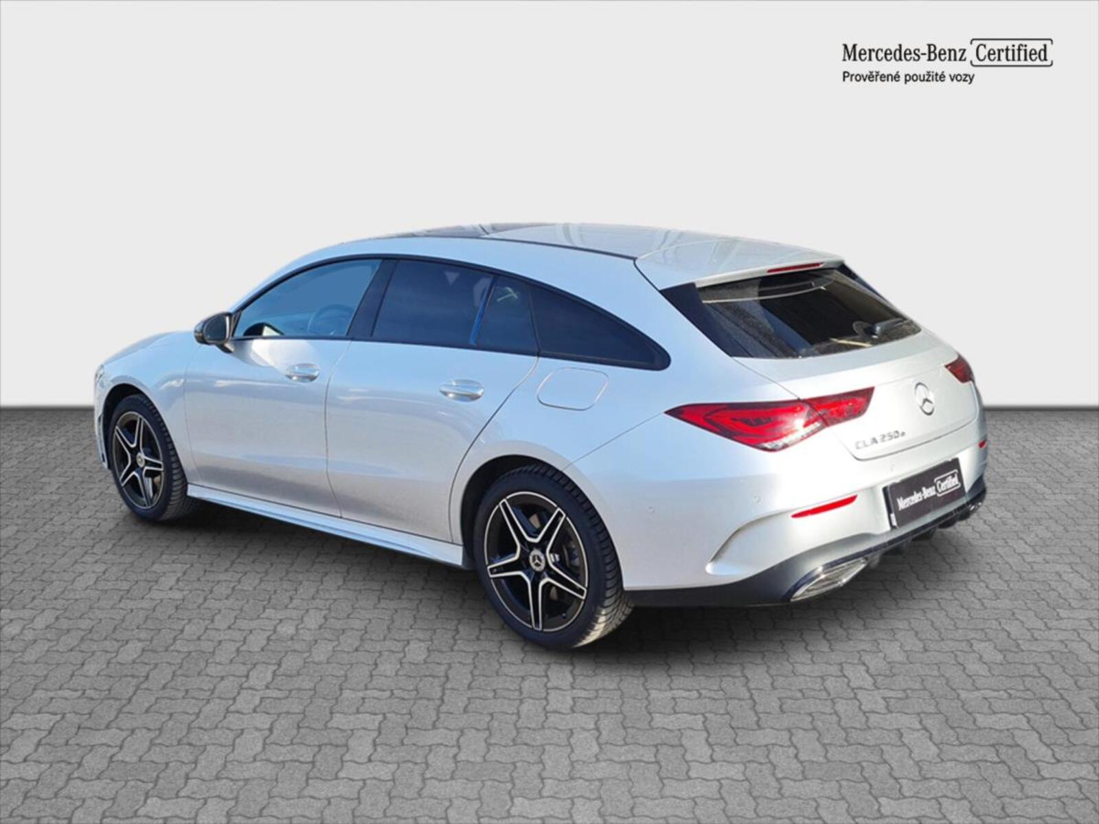 Mercedes-Benz CLA 3