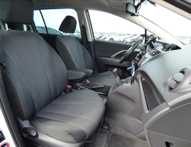 Mazda 5 50