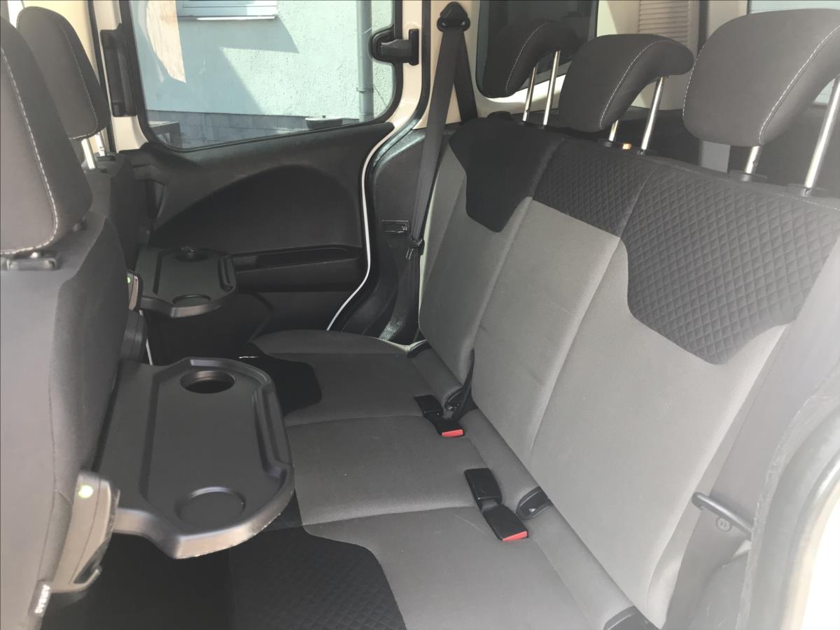 Ford Tourneo Courier