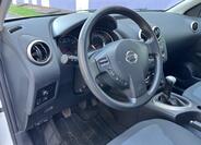 Nissan Qashqai 11