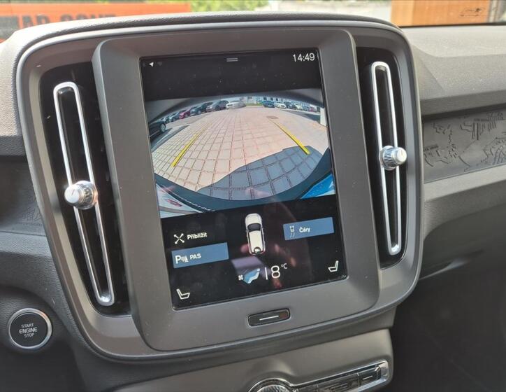 Volvo XC40 13