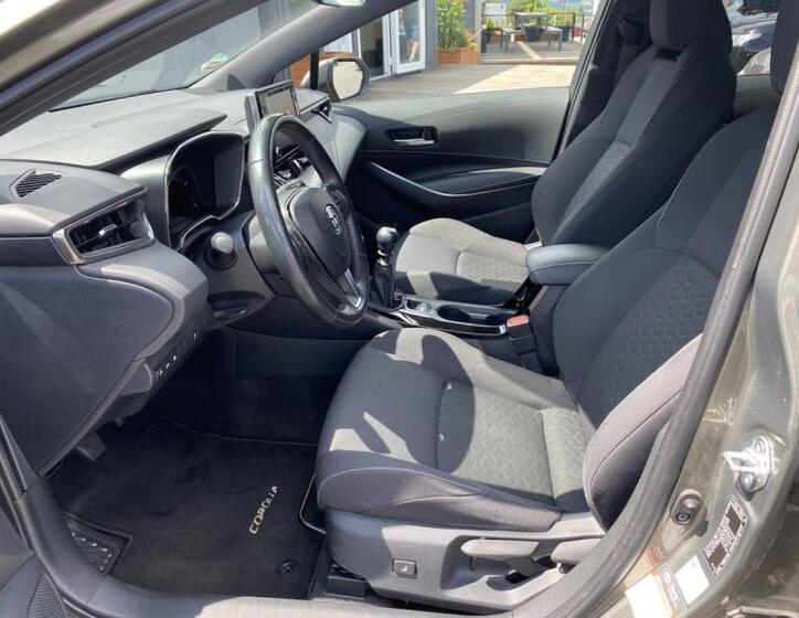 Toyota Corolla 11