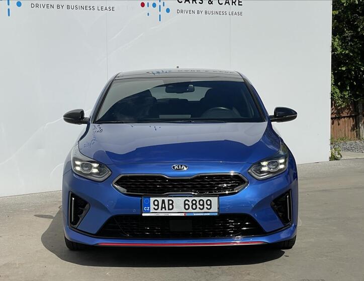 KIA ProCeed 21