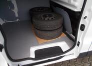 Opel Vivaro 16