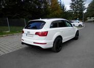 Audi Q7 9