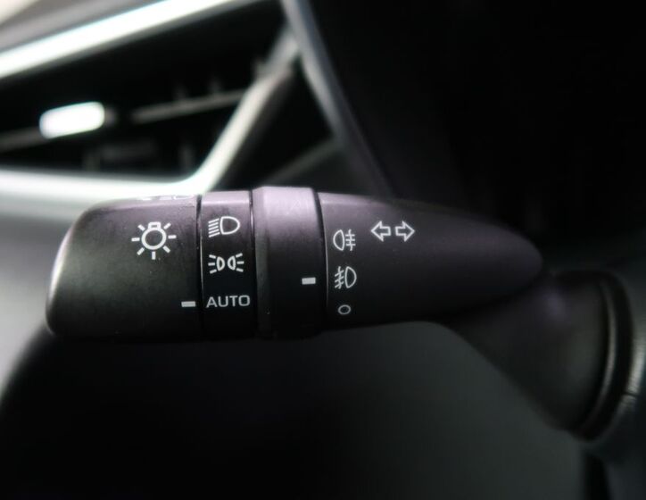 Toyota Corolla 29