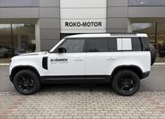 Land Rover Defender 1