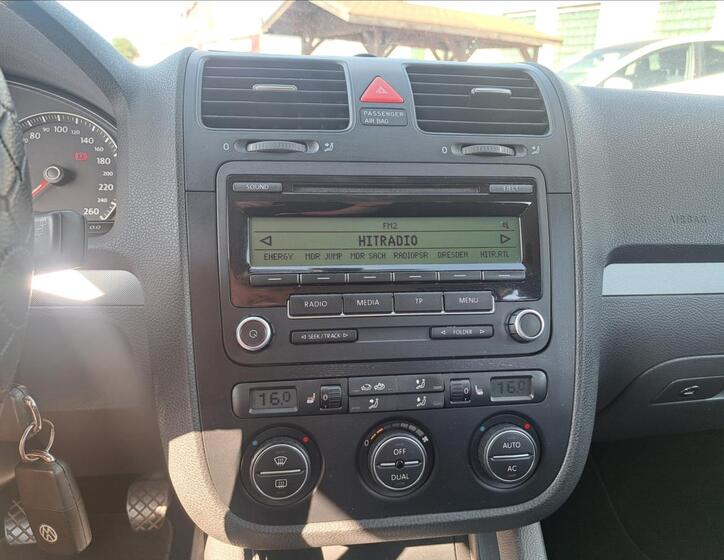 Volkswagen Golf 18