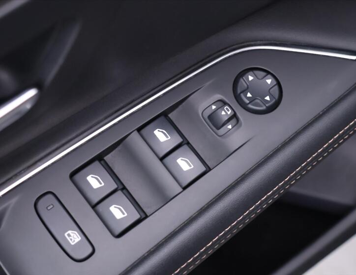 Peugeot 3008 14