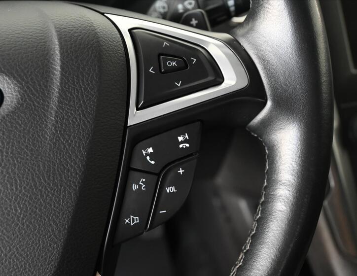 Ford Mondeo 18