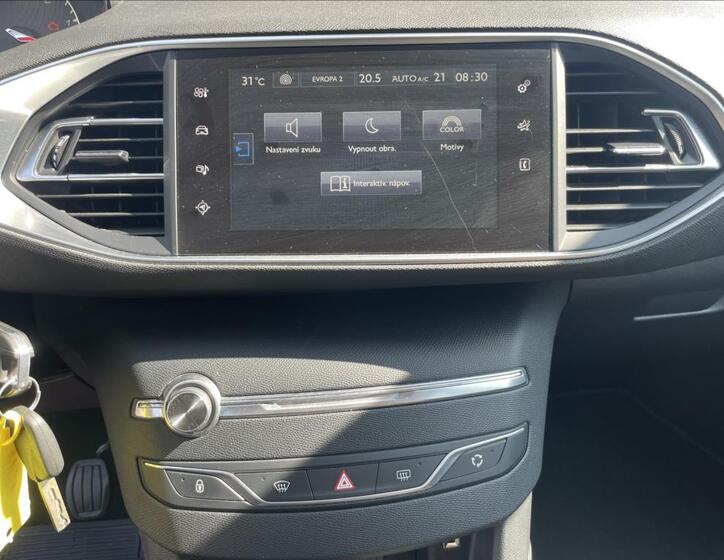 Peugeot 308 19