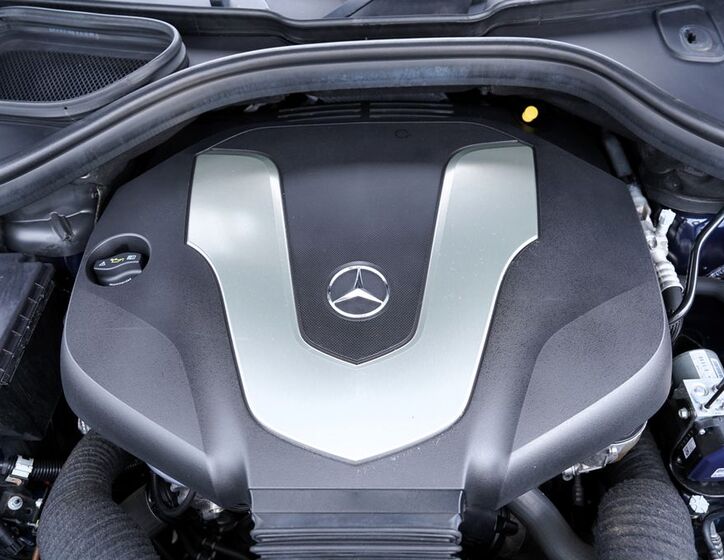Mercedes-Benz GLE 10