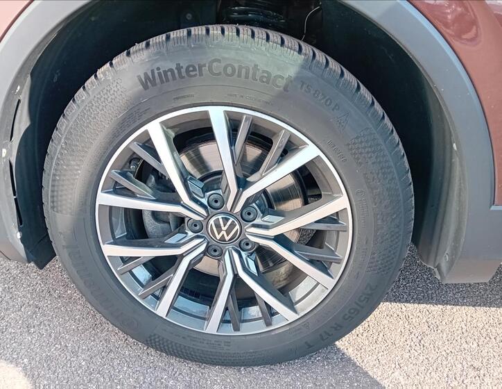 Volkswagen Tiguan 26