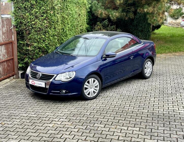 Volkswagen EOS 3