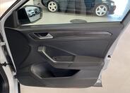 Volkswagen T-Roc 26