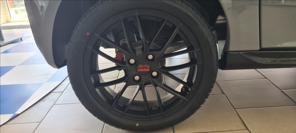 Ligier JS 50