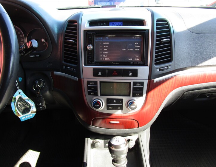 Hyundai Santa Fe 17