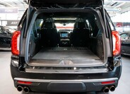 GMC Yukon 8