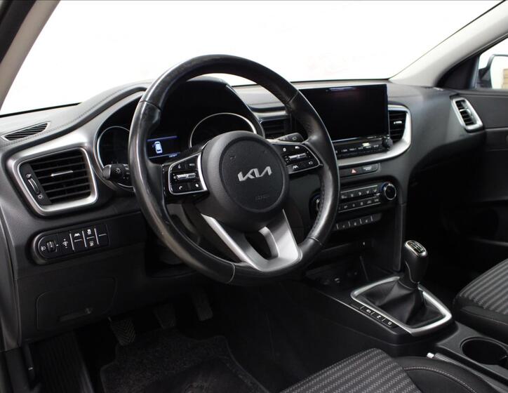 KIA Ceed 10