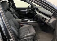 Audi Q8 e-tron 21