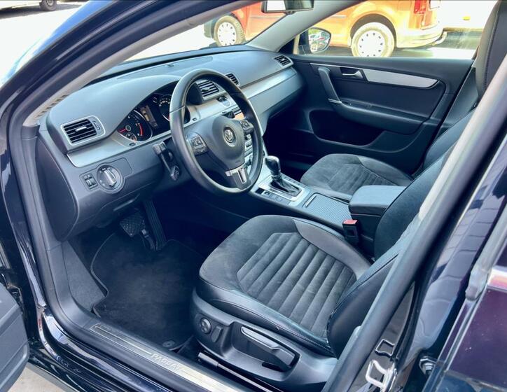 Volkswagen Passat 12