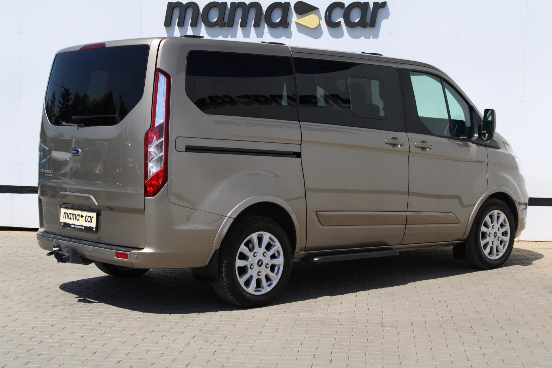 Ford Tourneo Custom