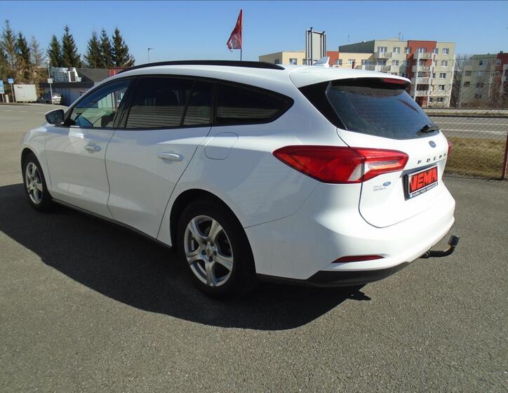 Ford Focus 5
