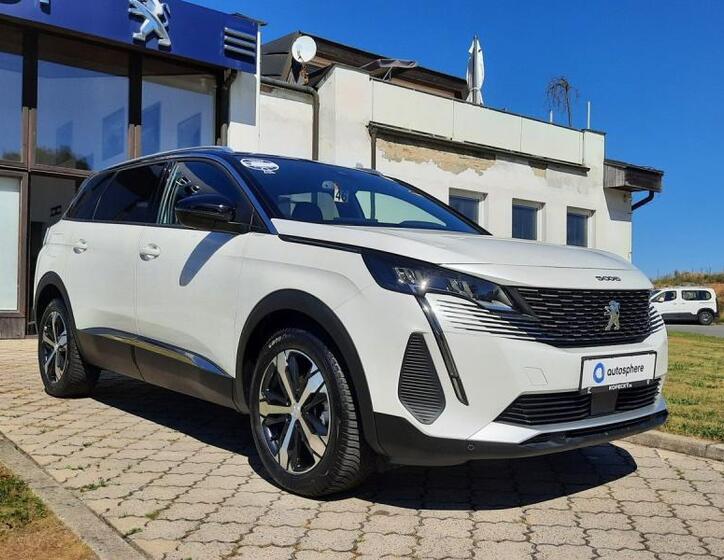 Peugeot 5008 9