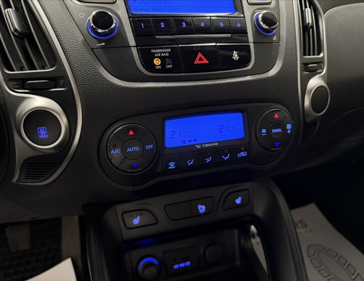 Hyundai ix35 12