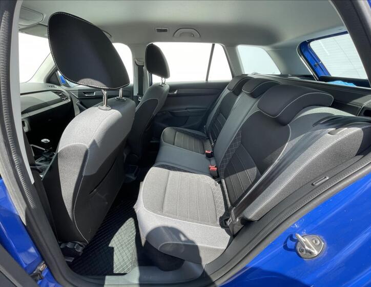 Škoda Fabia 16